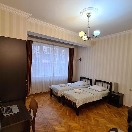 Hotel Bu Tbilisi Eksteriør billede