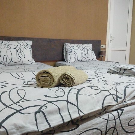 Hotel Bu Tbilisi Eksteriør billede