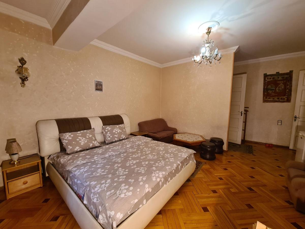 Hotel Bu Tbilisi Eksteriør billede