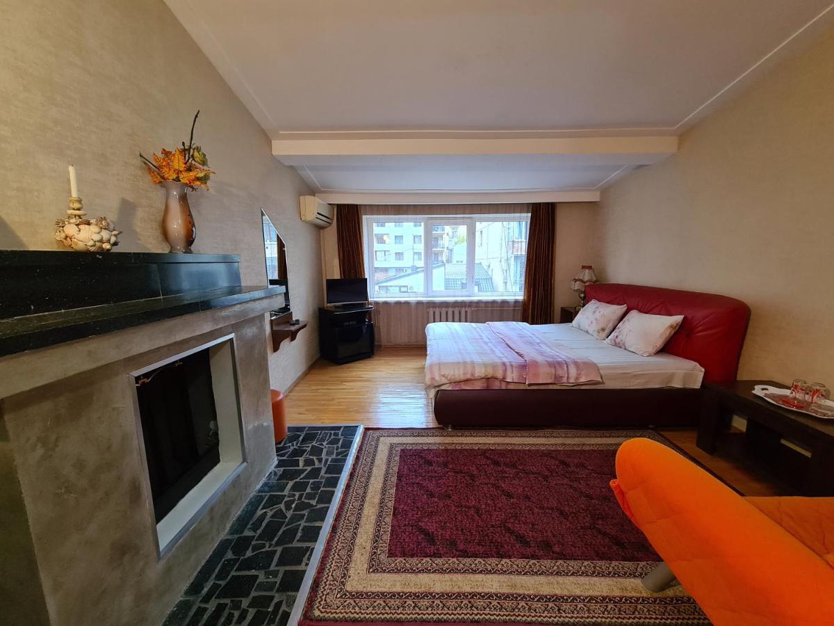 Hotel Bu Tbilisi Eksteriør billede