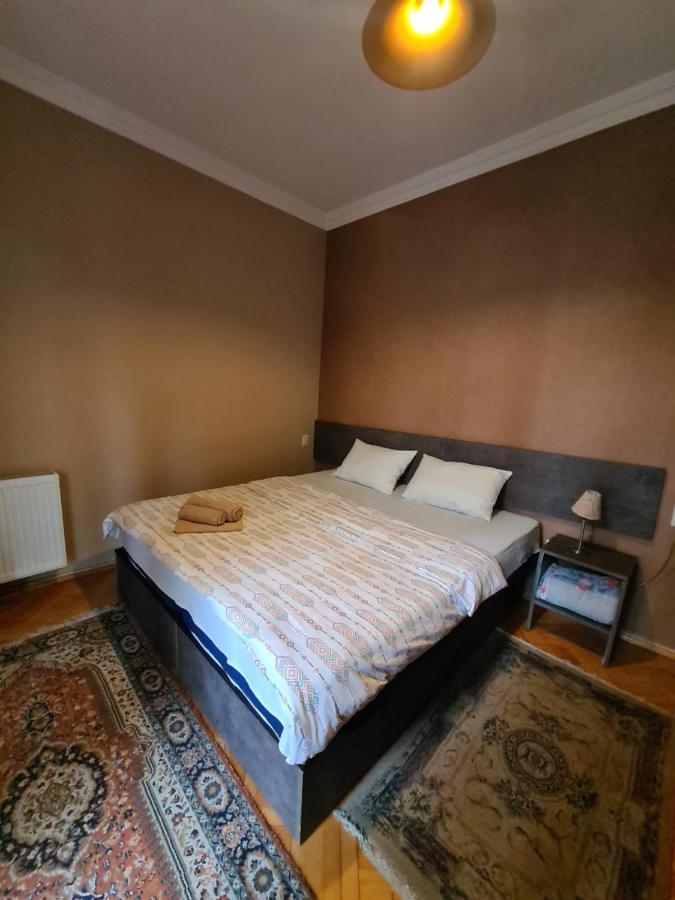 Hotel Bu Tbilisi Eksteriør billede