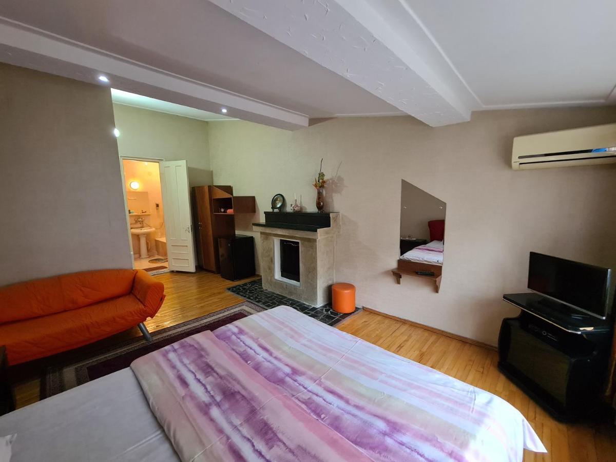 Hotel Bu Tbilisi Eksteriør billede