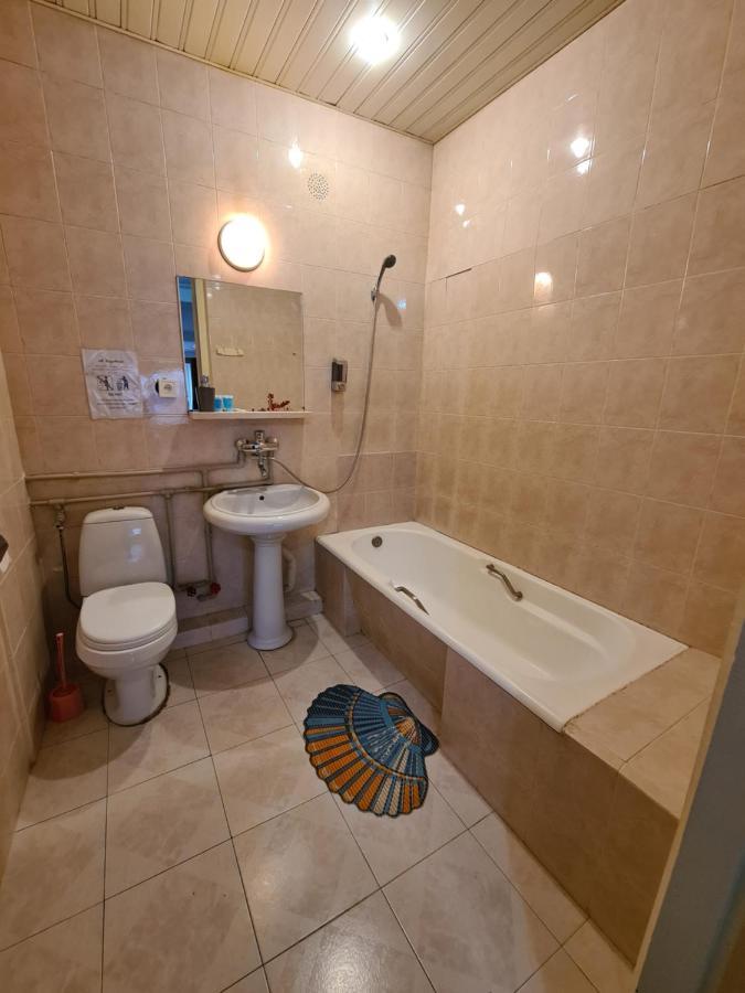Hotel Bu Tbilisi Eksteriør billede
